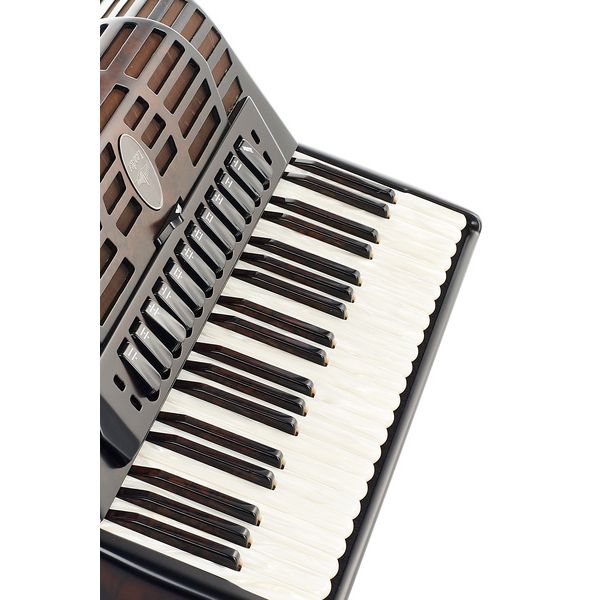 Beltuna Leader IV 120 GHV Walnut