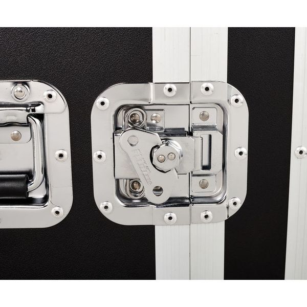 Flyht Pro Microphone Stand Case 16