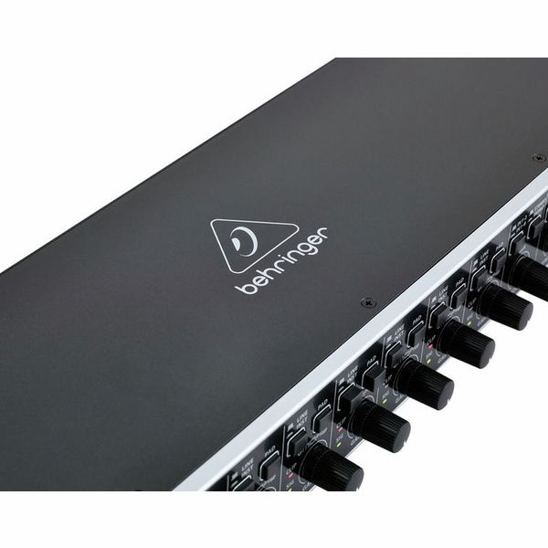 Behringer UMC1820