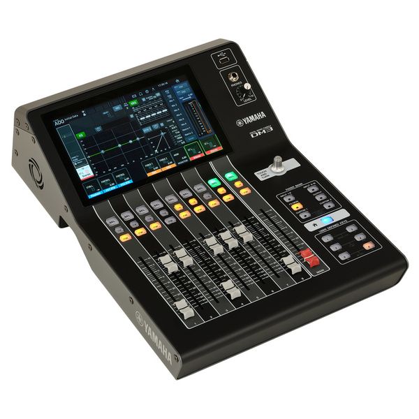 Yamaha DM3 HP Bundle