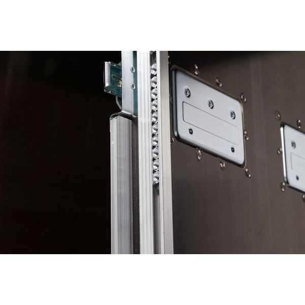 Thon Rack 10U Live 50 Wheels