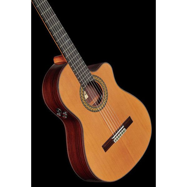 Alhambra 9P CW E8 w/Case