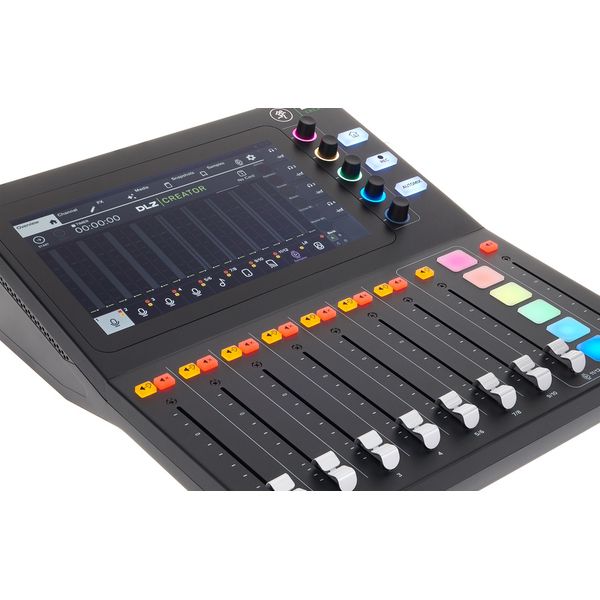 Mackie DLZ Creator Bag Bundle