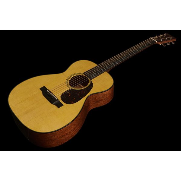 Martin Guitar 0-18