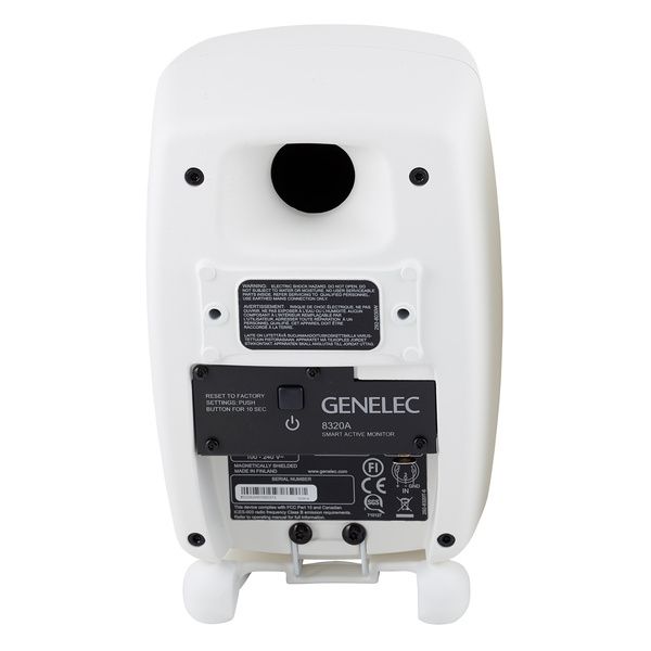 Genelec 8320 AWM Pack