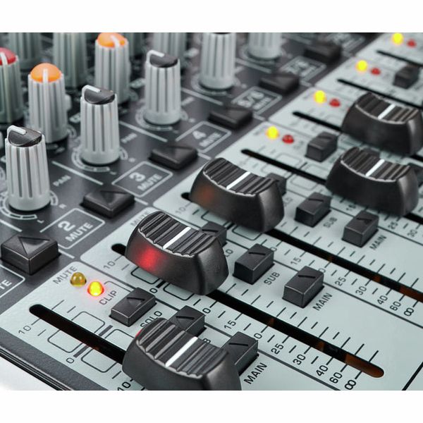 Behringer Xenyx X1622USB