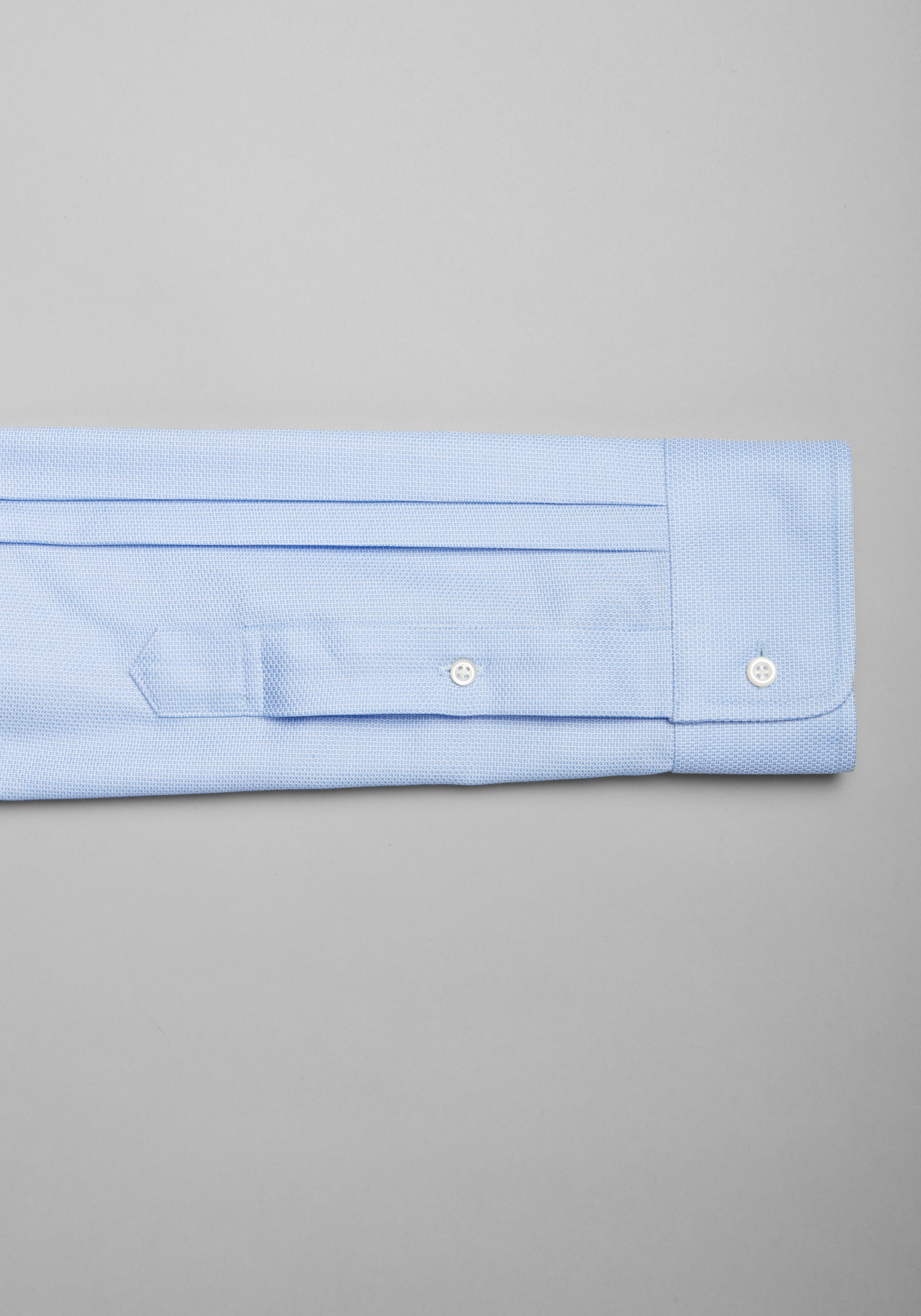 Traveler Collection Tailored Fit Spread Collar Honeycomb Texture Dress Shirt