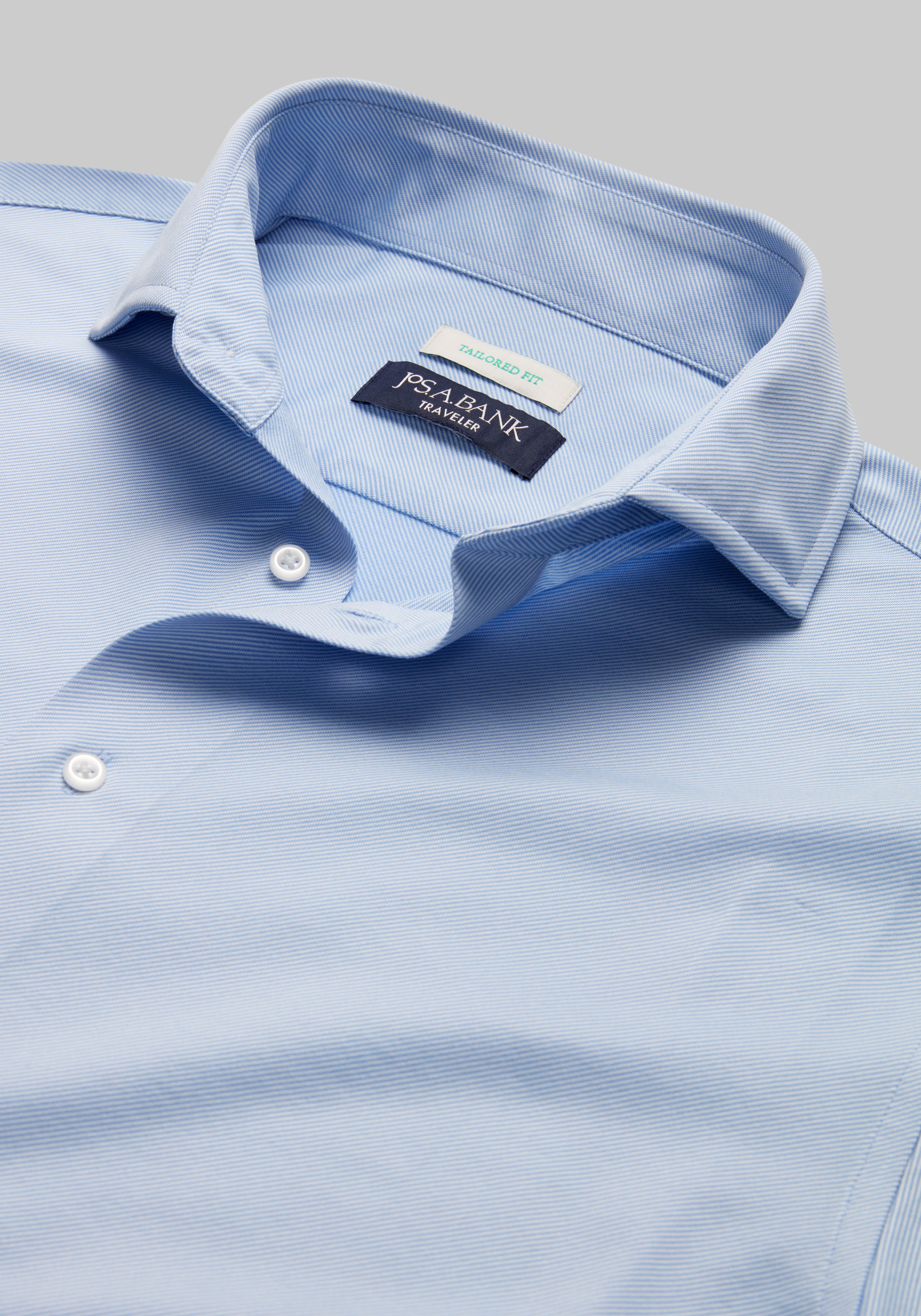 Traveler Collection Coolmax Tailored Fit Spread Collar Twill Knit Dress Shirt