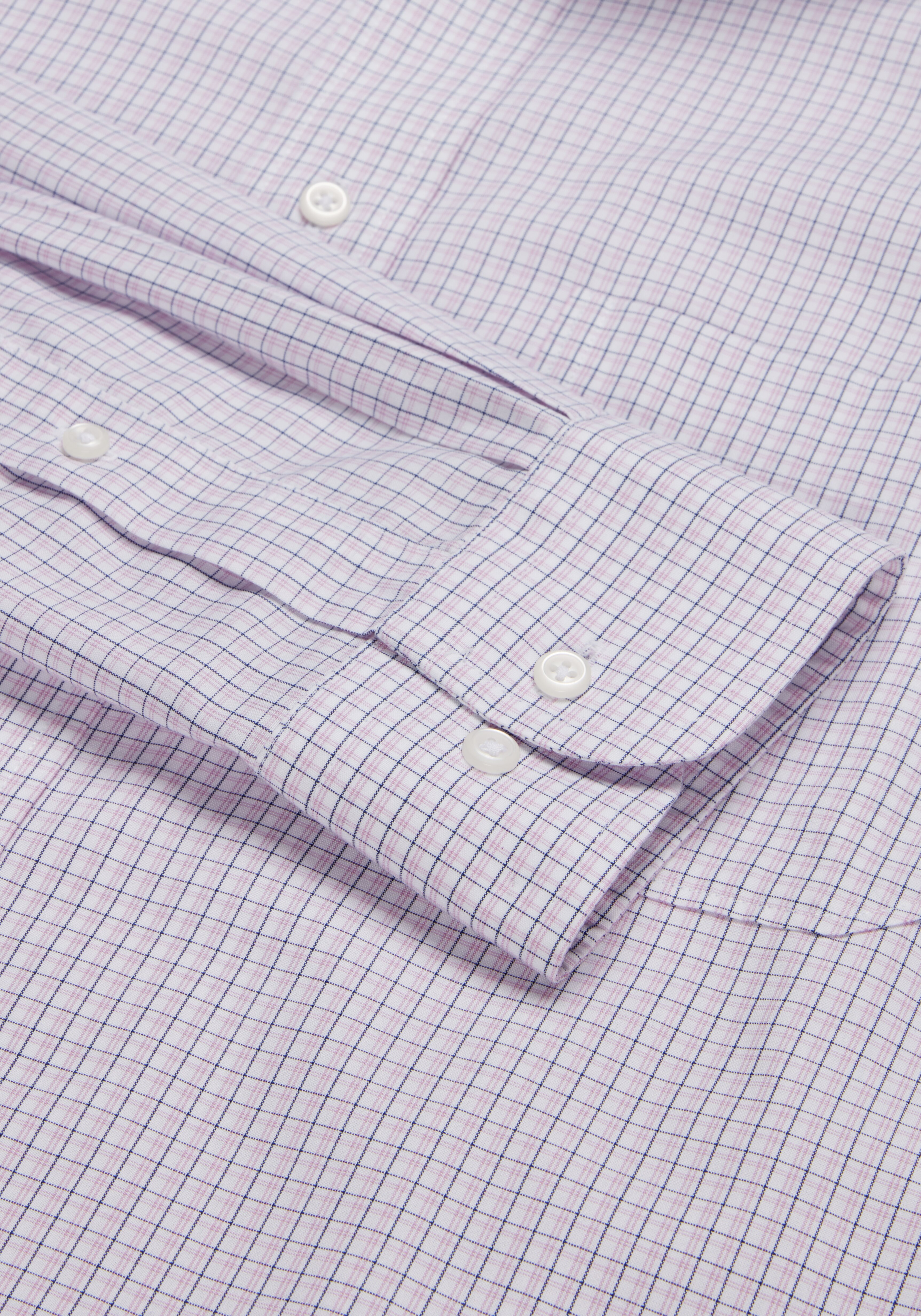 Traveler Collection Tailored Fit Spread Collar Small Check Dress Shirt