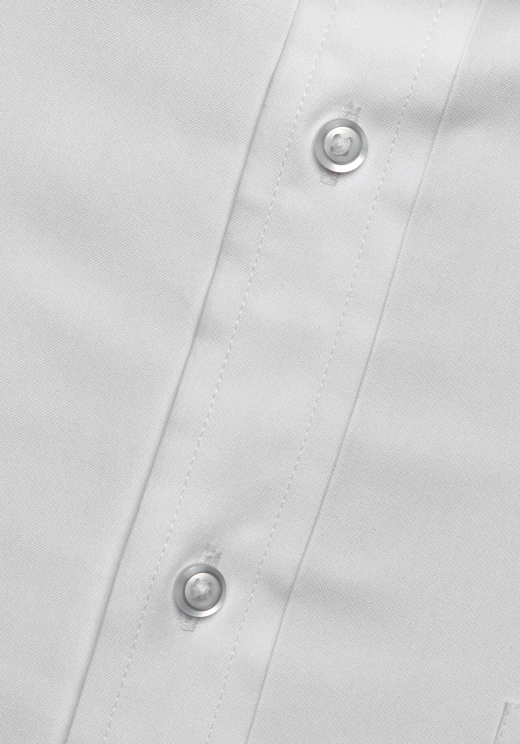 Traveler Collection Slim Fit Spread Collar Solid Dress Shirt