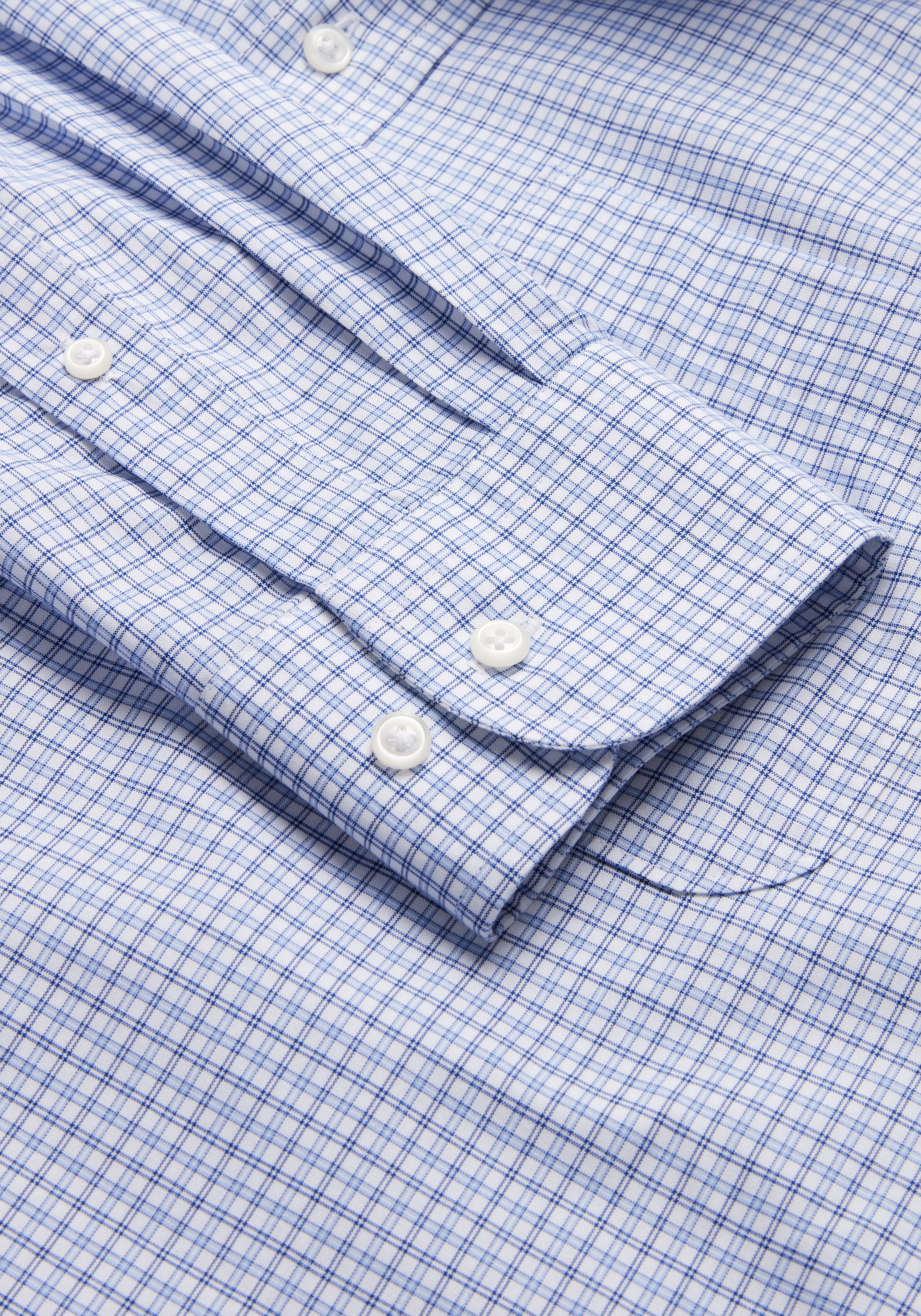 Traveler Collection Tailored Fit Spread Collar Plaid Dress Shirt