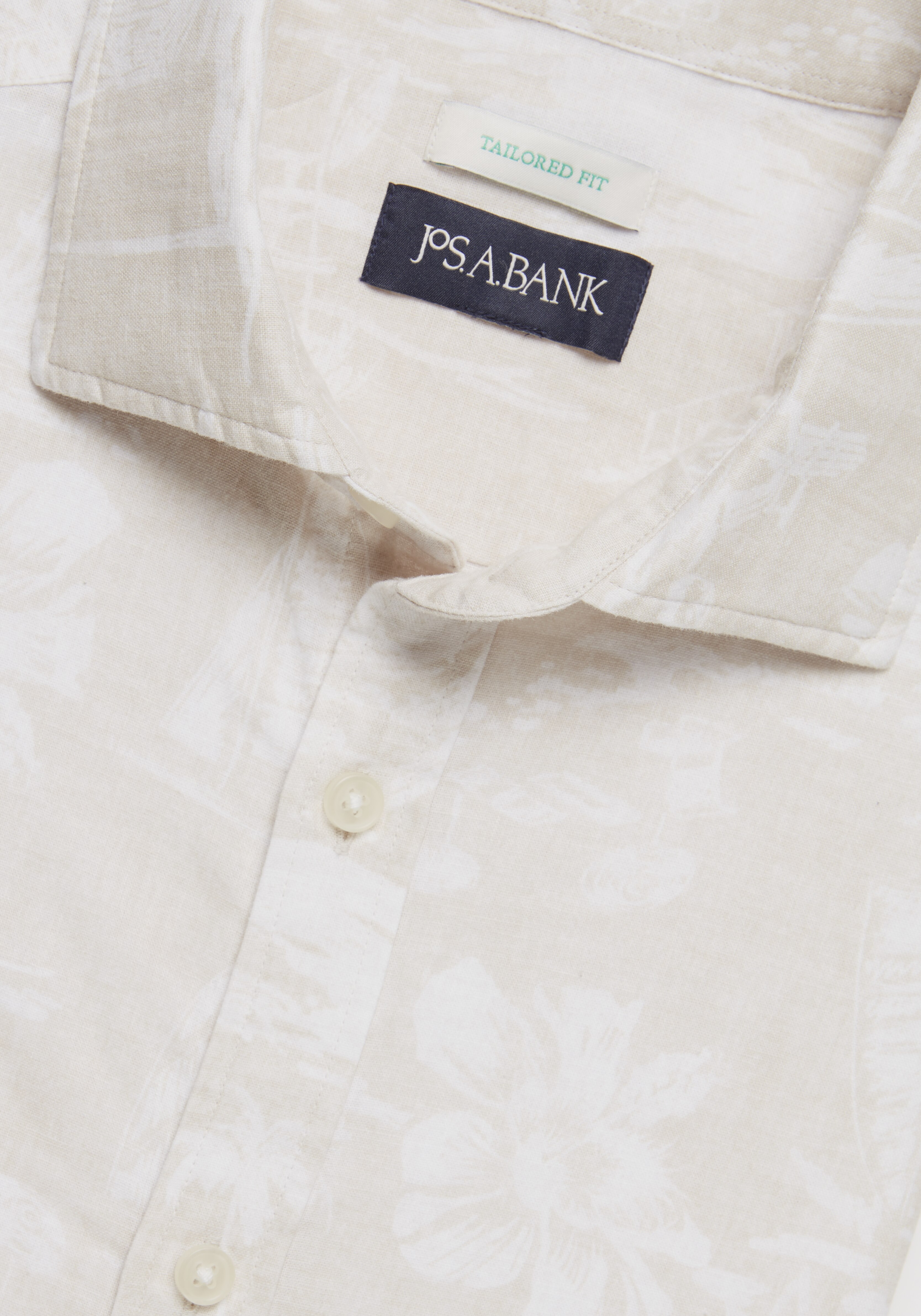 Jos. A. Bank Tailored Fit Tropical Short-Sleeve Sportshirt