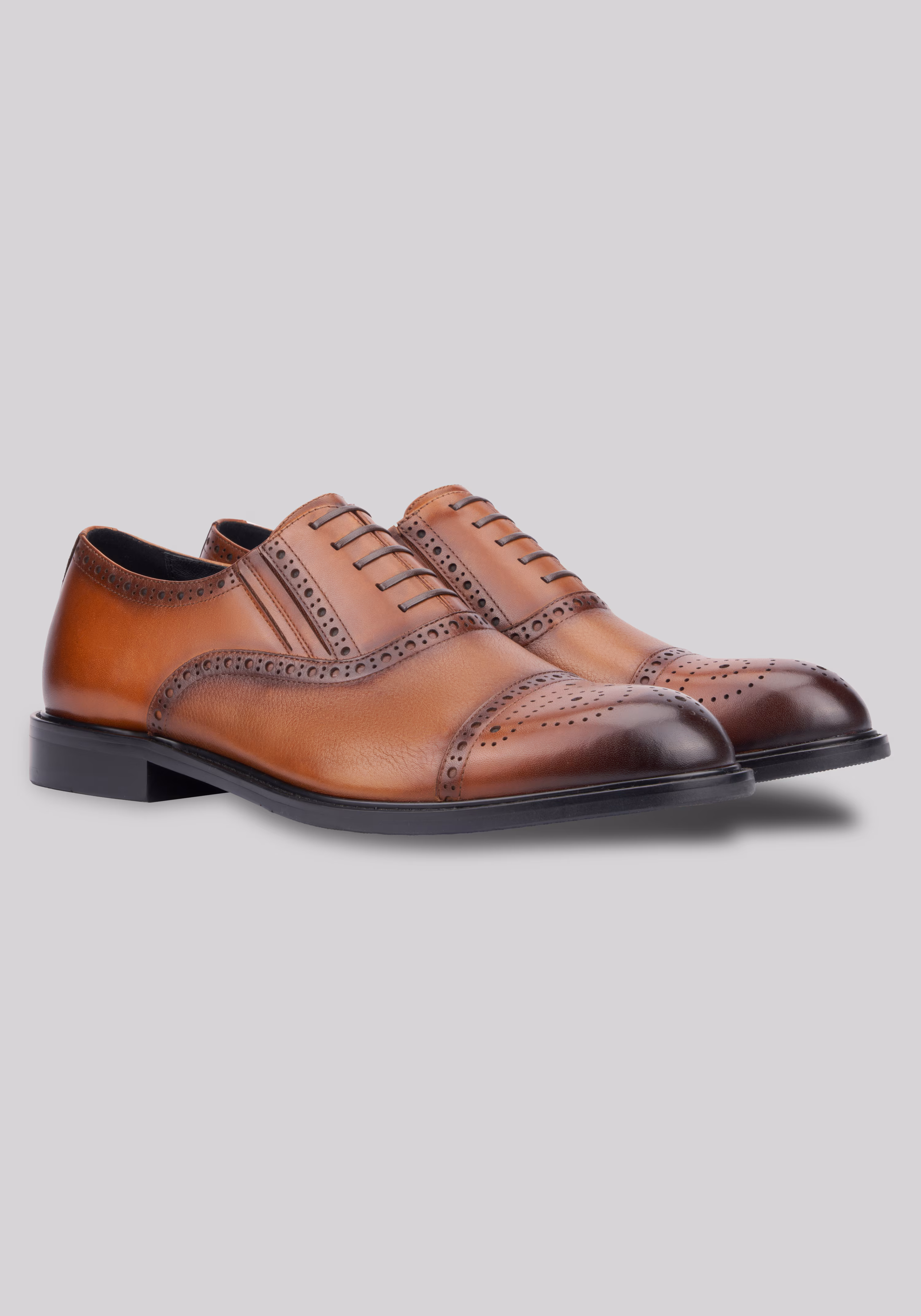 Vintage Foundry Cosmio Oxford