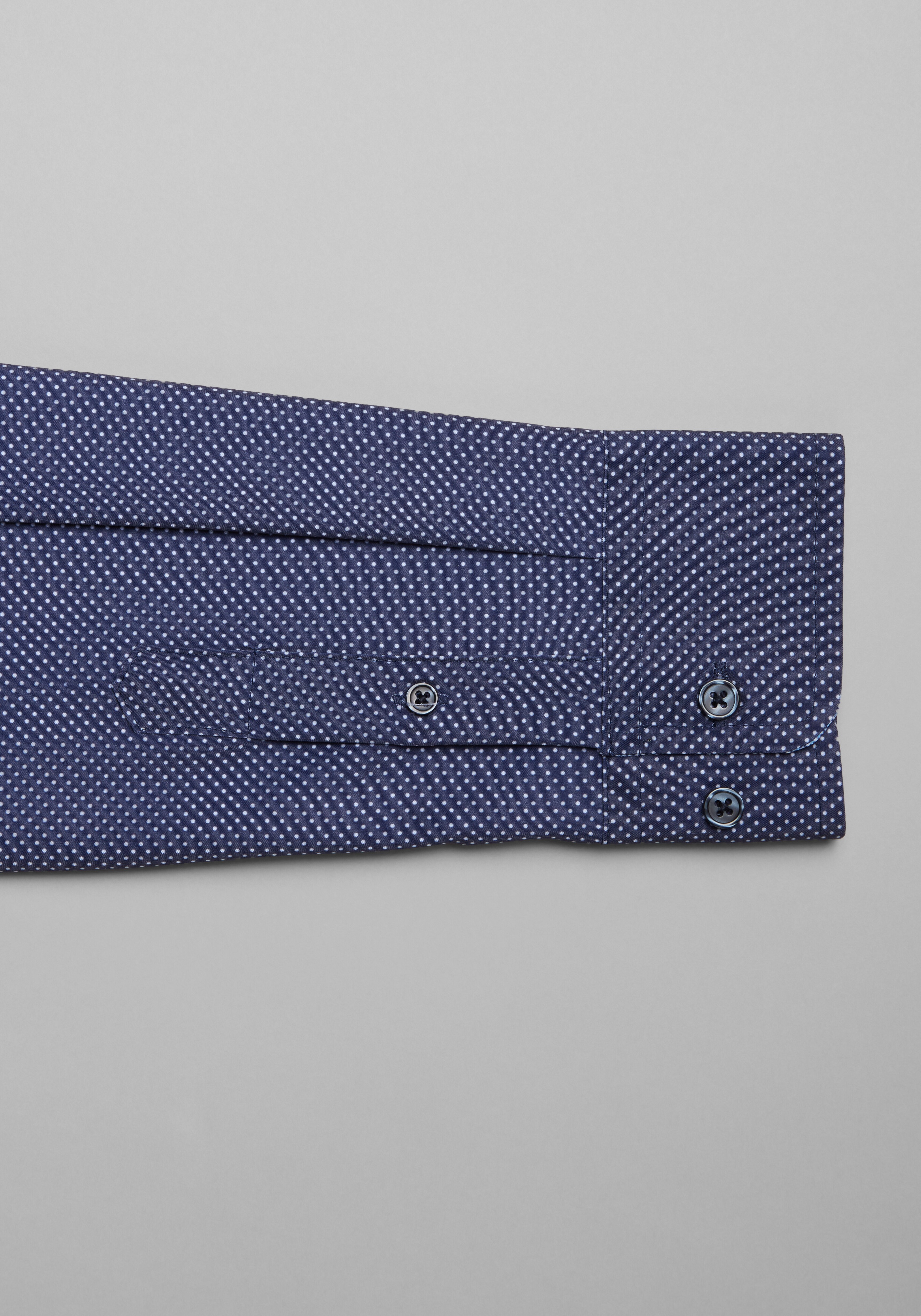 Traveler Performance Tailored Fit 4 Way Stretch Long Sleeve Sportshirt