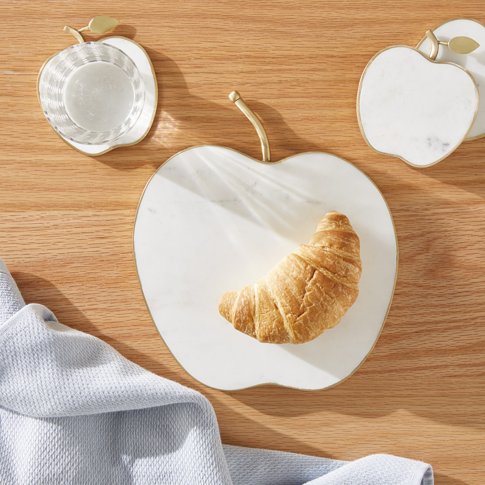 Apple Marble White & Gold Board