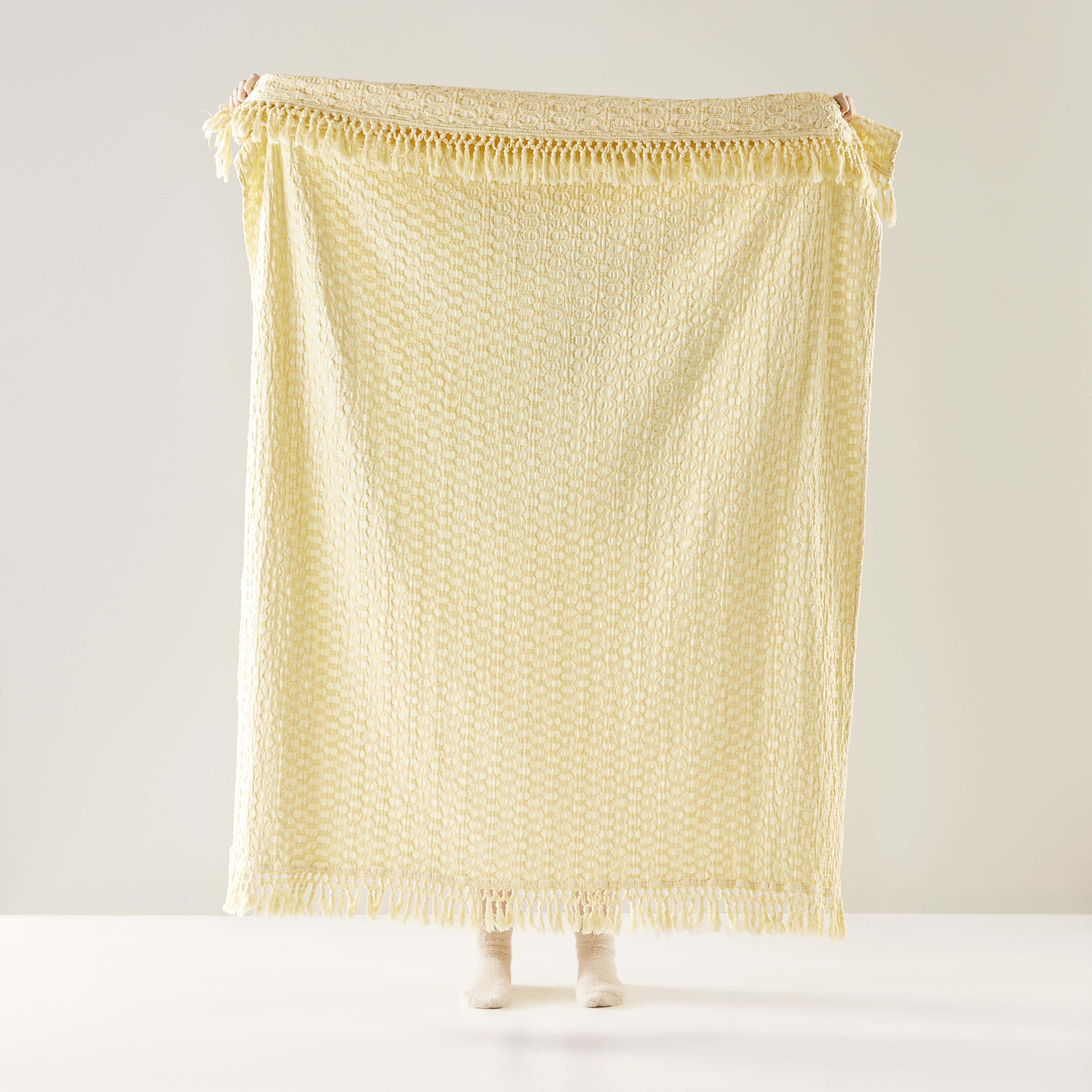 Byron Lemonade Throw