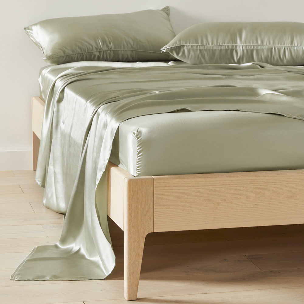 Pure Silk Tea Green Sheet Set