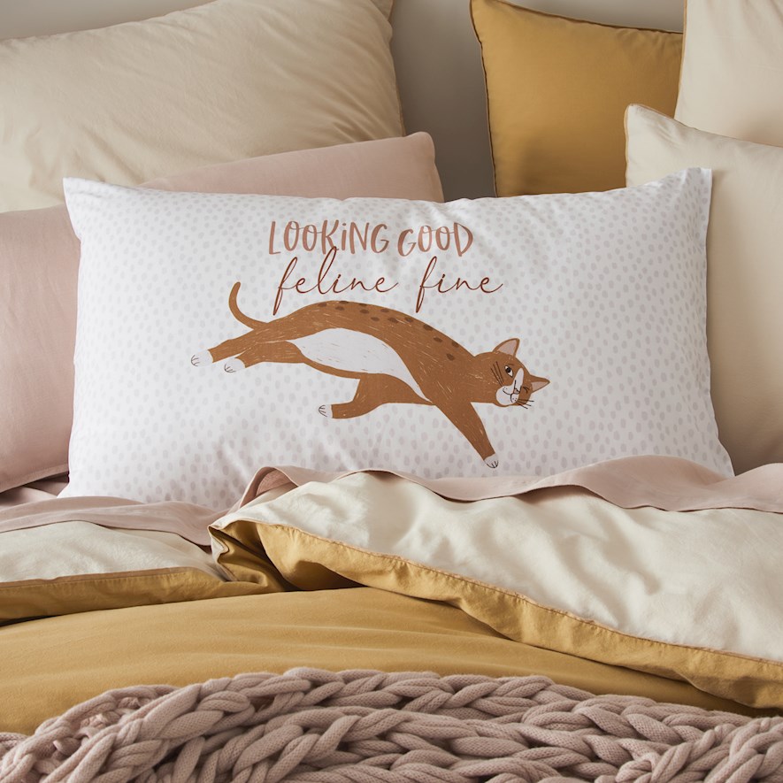 Looking Good Feline Fine Text Pillowcase