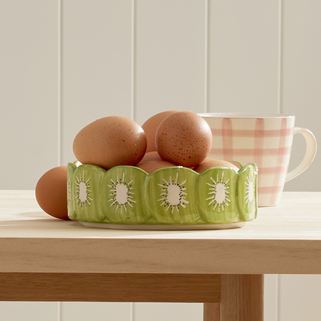 Green Kiwi Fruit Bowl