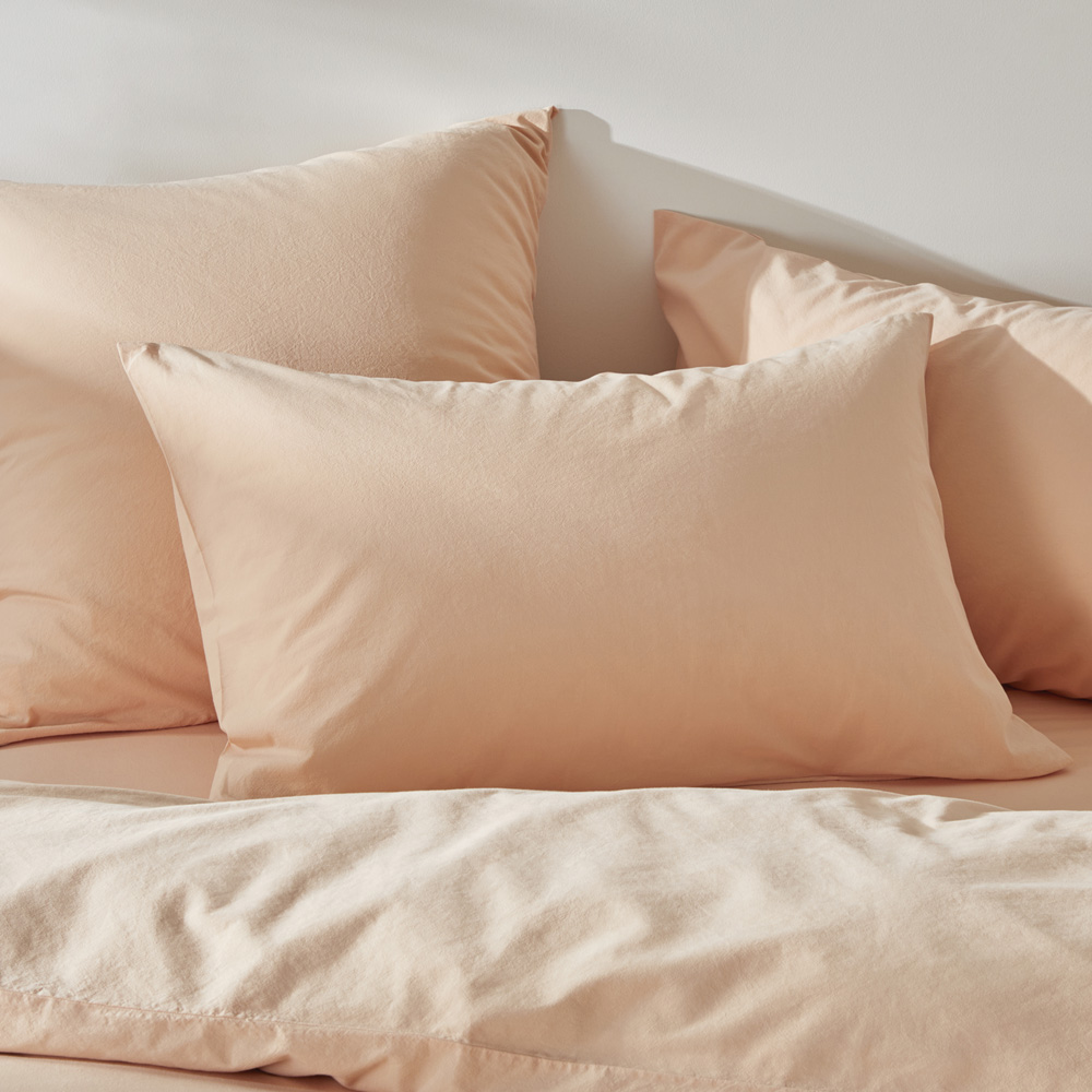 Stonewashed Cotton Pale Peach Pillowcases