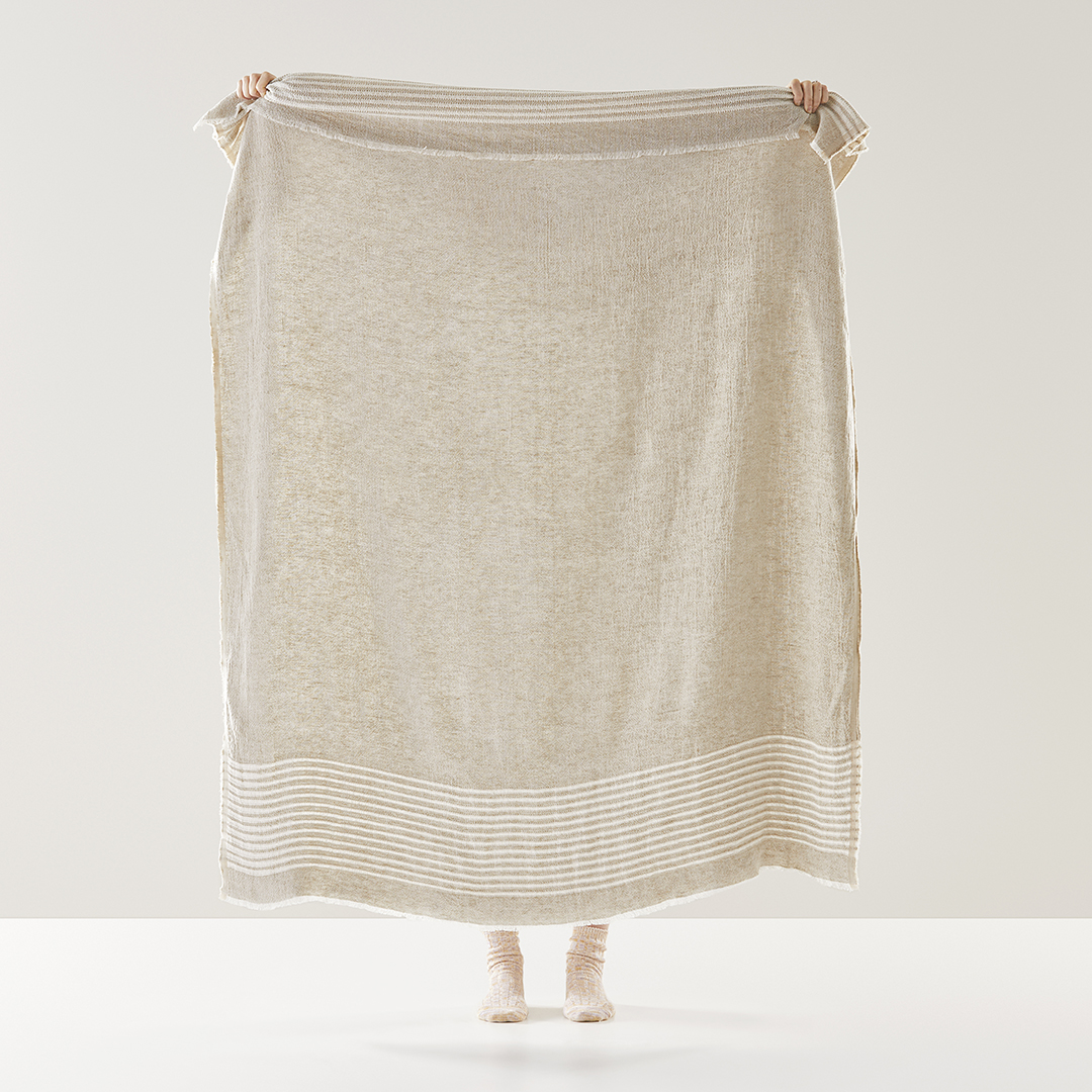 Halle Natural Throw