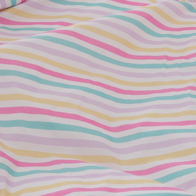 Strawberry Summer Lilac Quilted Quilt Cover Set