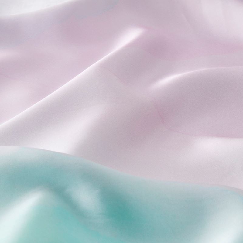 Dreaming Pure Silk Printed Pillowcase