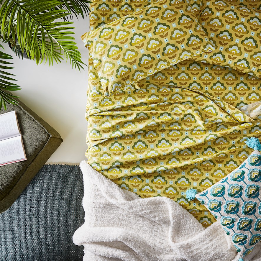 Printed Retro Pear?Stems?Sheet Set