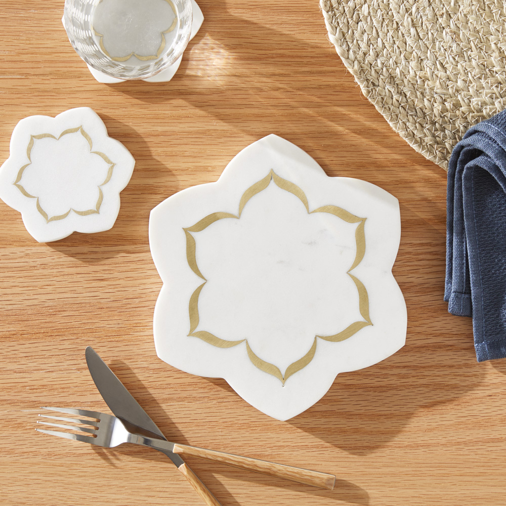Flower Star White & Gold Marble Trivet