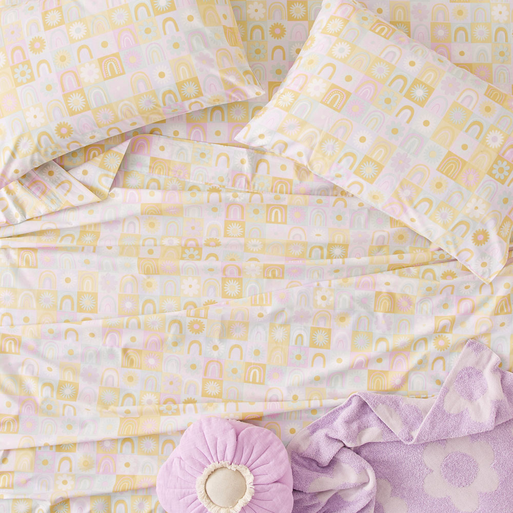 Rainbow Daisy Pastel Grid Sheet Set