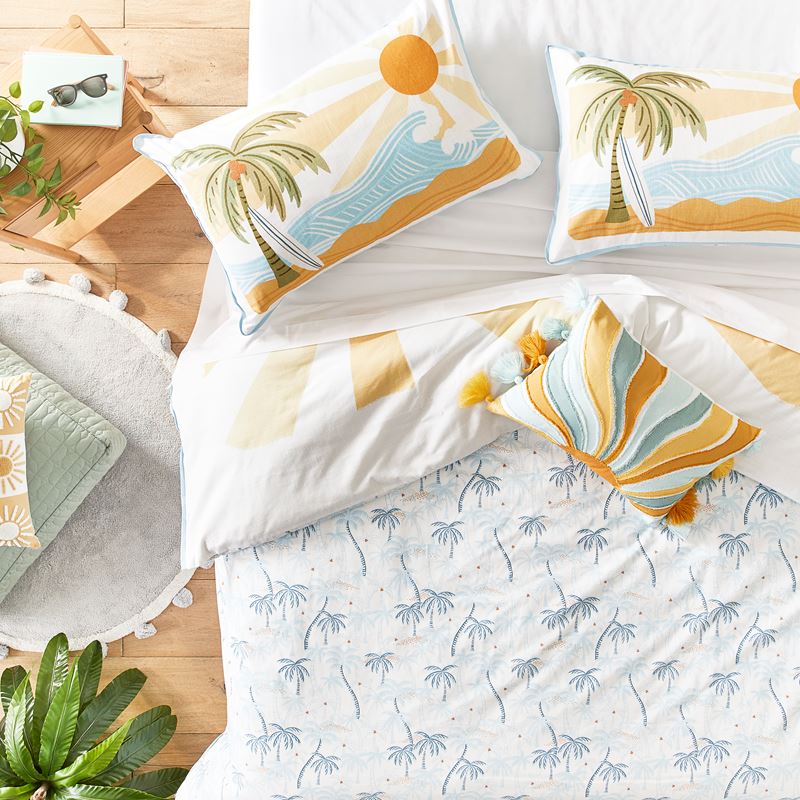 Summer Oasis Quilt Cover Set