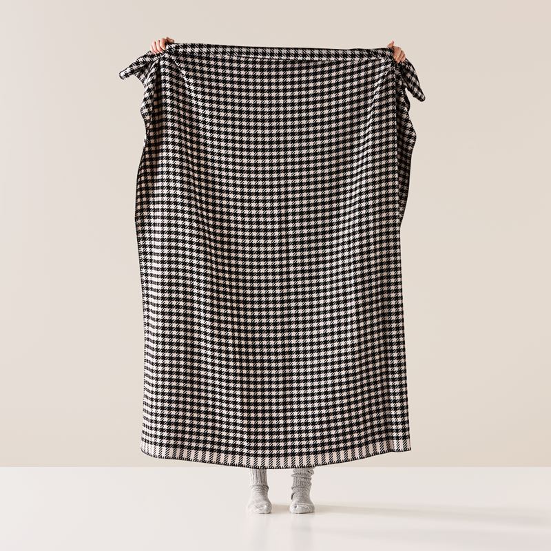 Mason Black & Natural Houndstooth Wool Throw