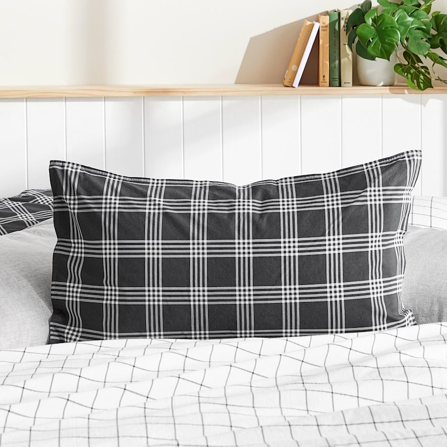 Stonewashed Cotton Printed Black Checkerboard Pillowcases