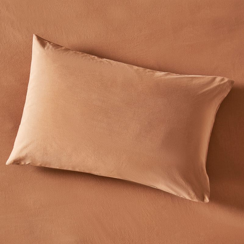 Stonewashed Cotton Cocoa Pillowcases
