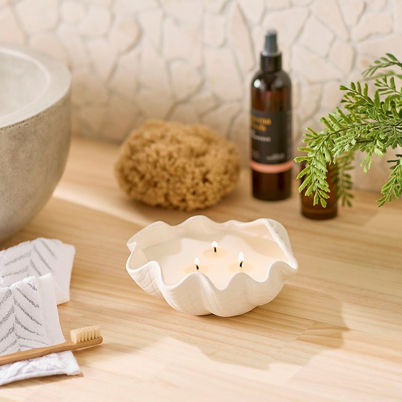 Whitehaven Beach Candle 400g