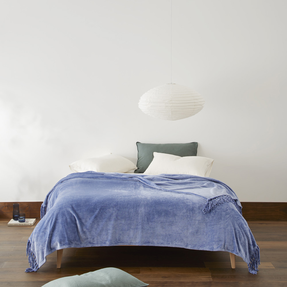 Supersoft Thunderstorm Blanket