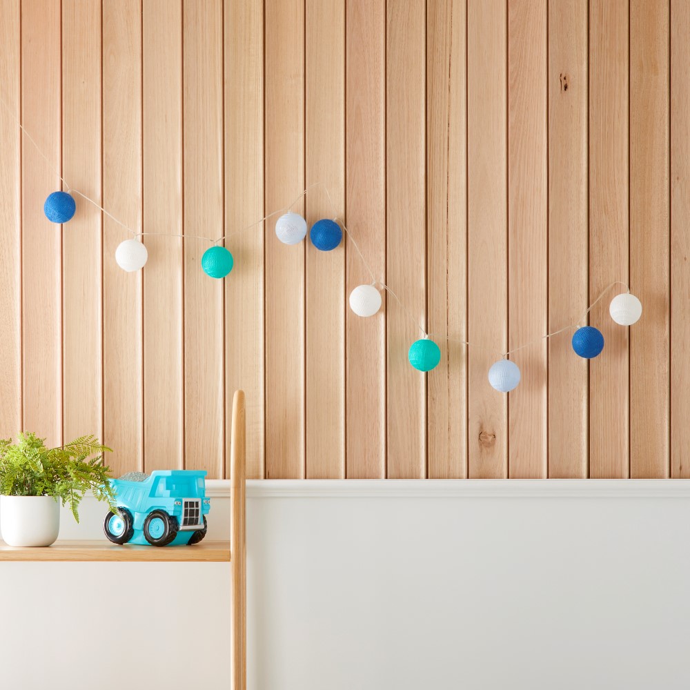 Twinkle Pale Blue String Light