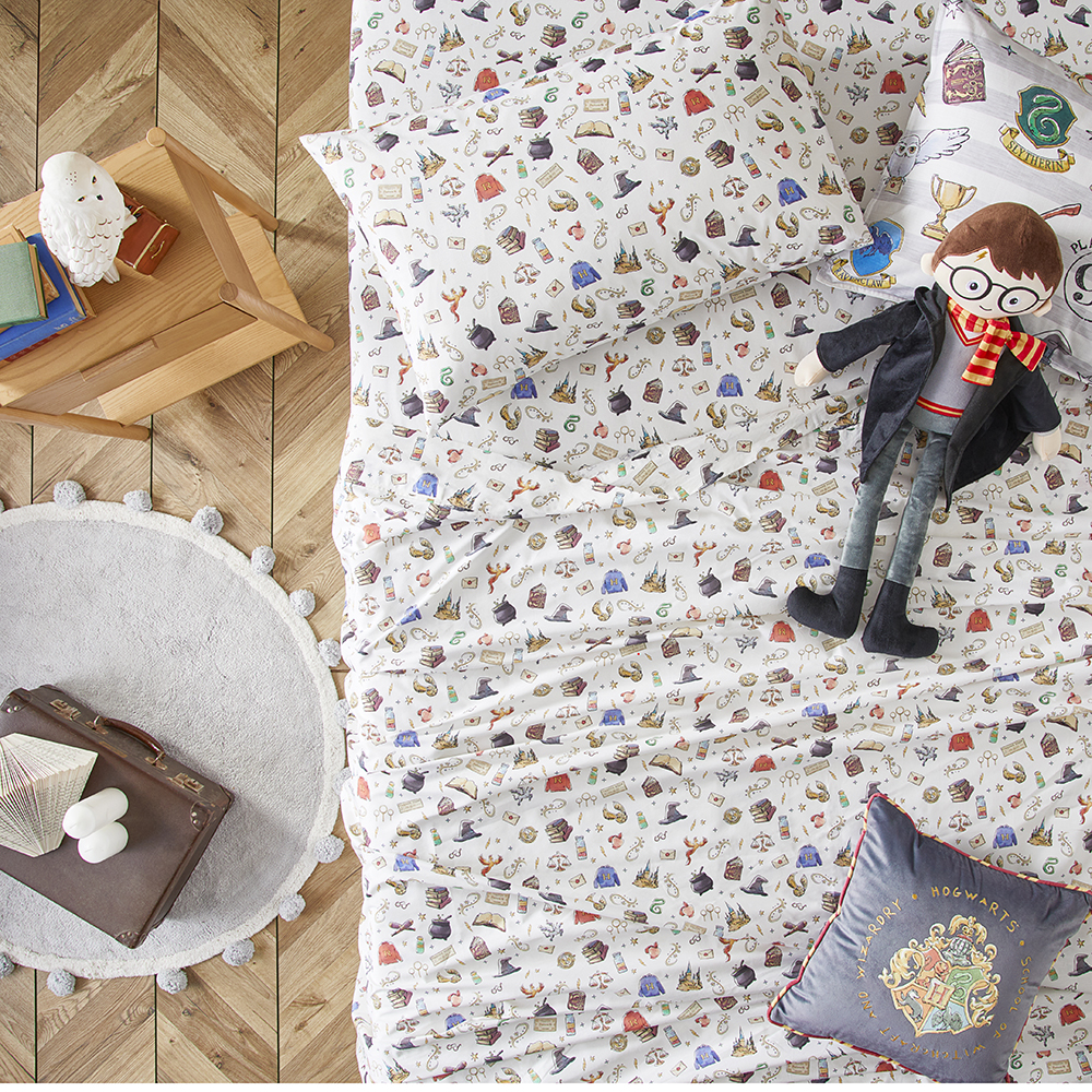 Warner Bros Harry Potter White Hogwarts Sheet Set