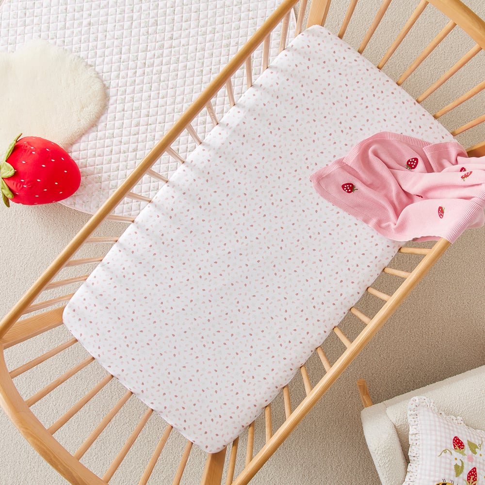 Heirloom Berry Sweet White Jersey Baby Fitted Sheets 2pk