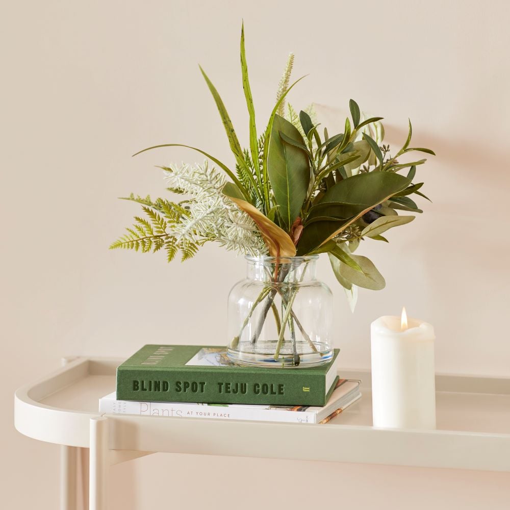 Fleur dans l'eau Eucalyptus Magnolia