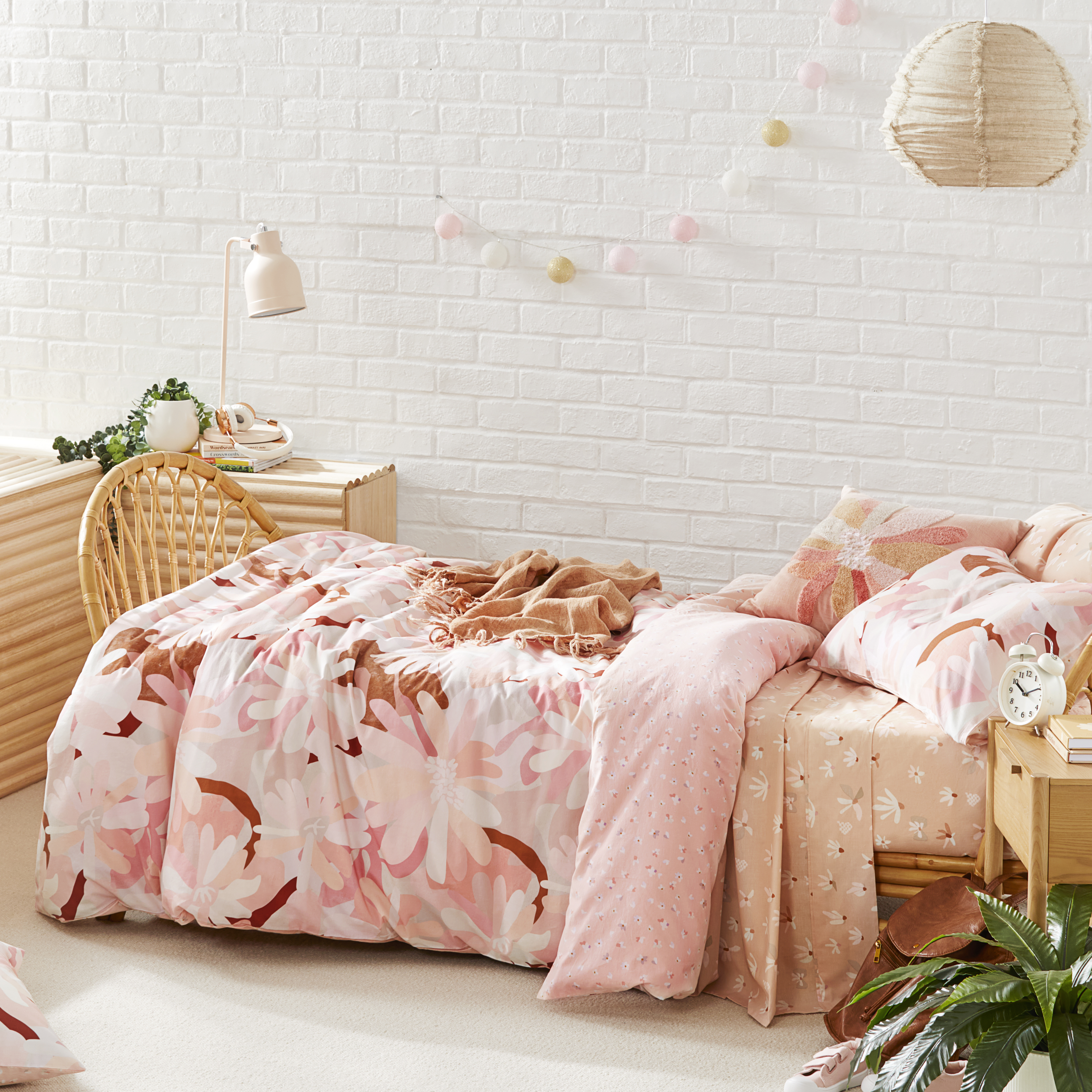 Kimmy Hogan Flowerbed Peach Cloud Quilt Cover Set