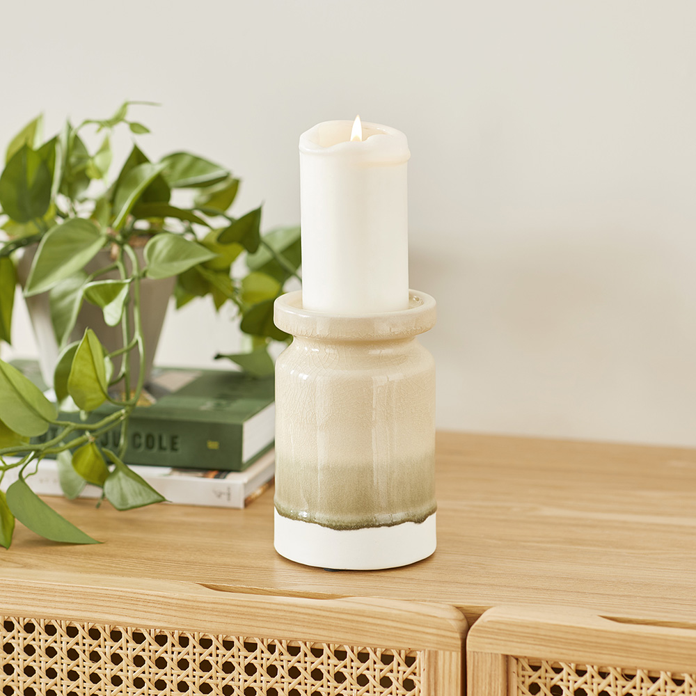 Mist Reactive Grey Candlestick