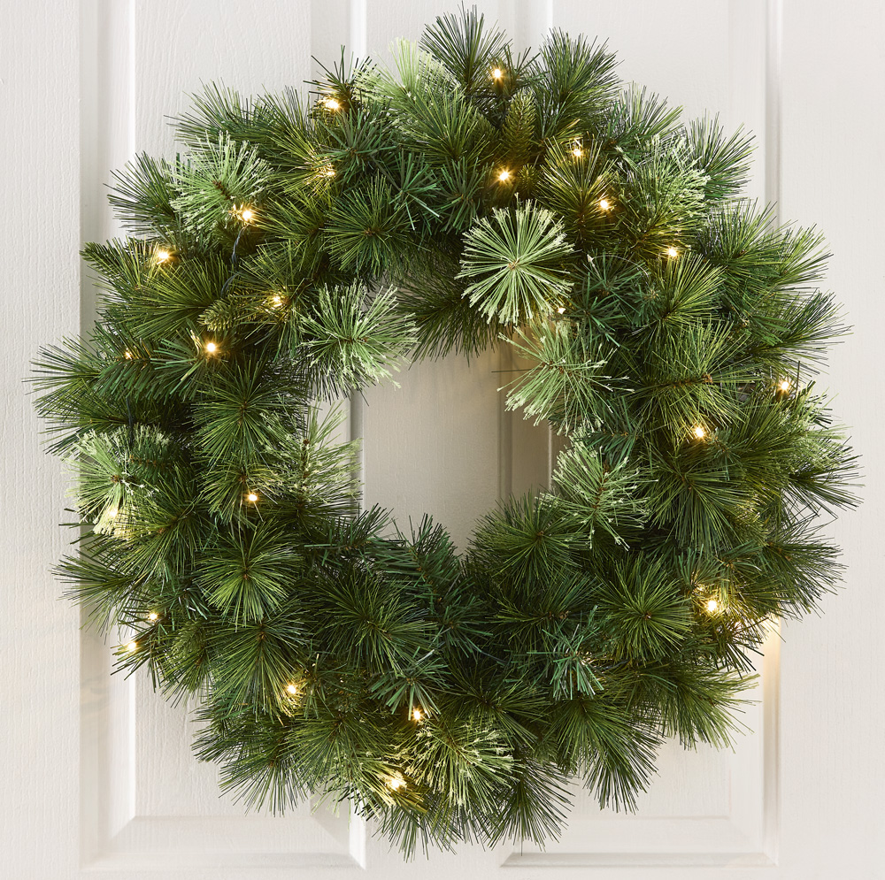 Luxe LED Small Green Wreath