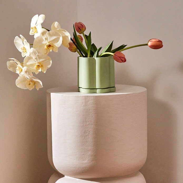 Flower Soft Green Pot & Saucer