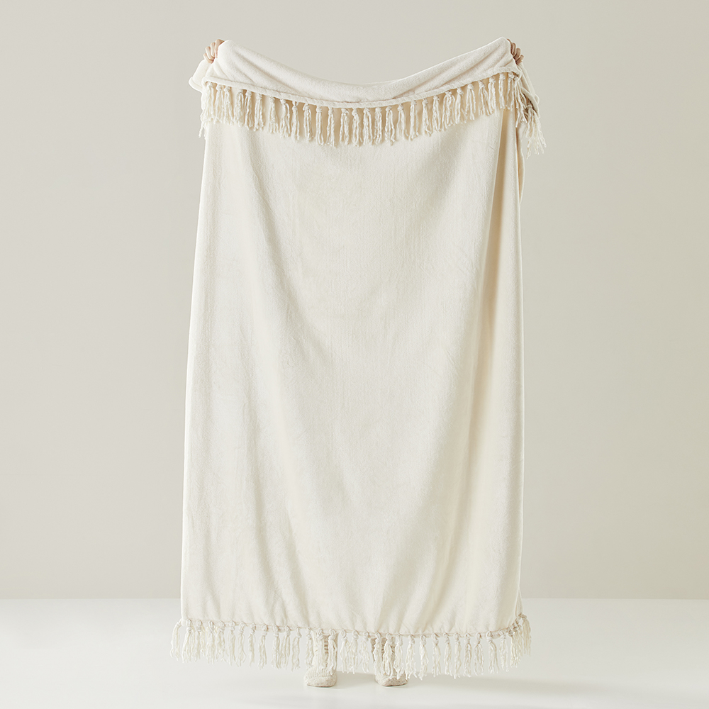 Aspen Natural Fleece Tassel Throw