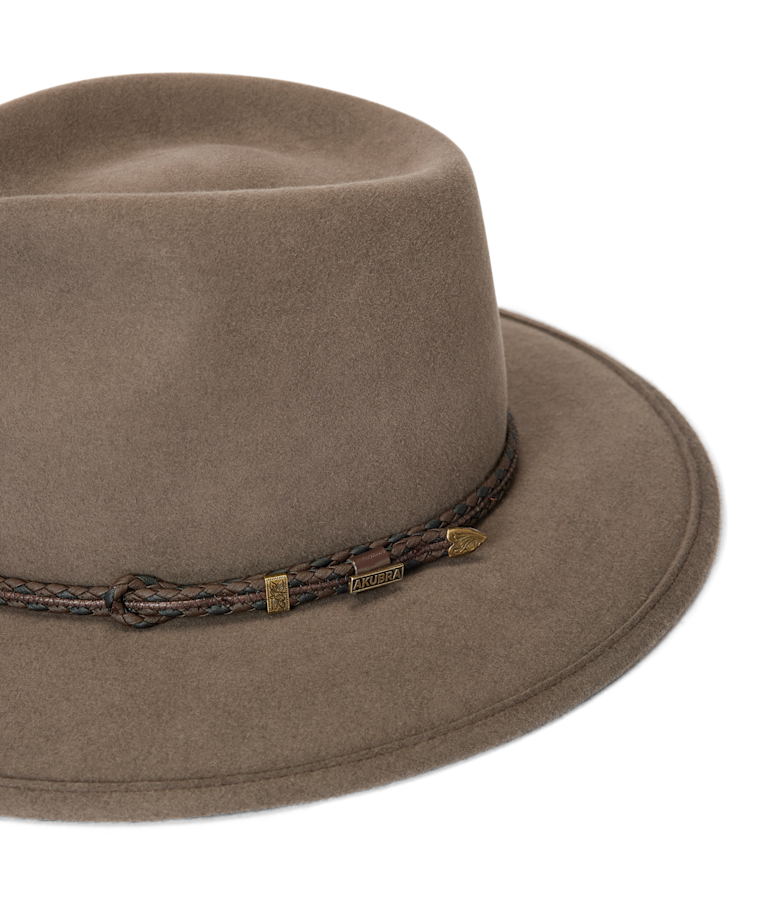 Akubra traveller hat