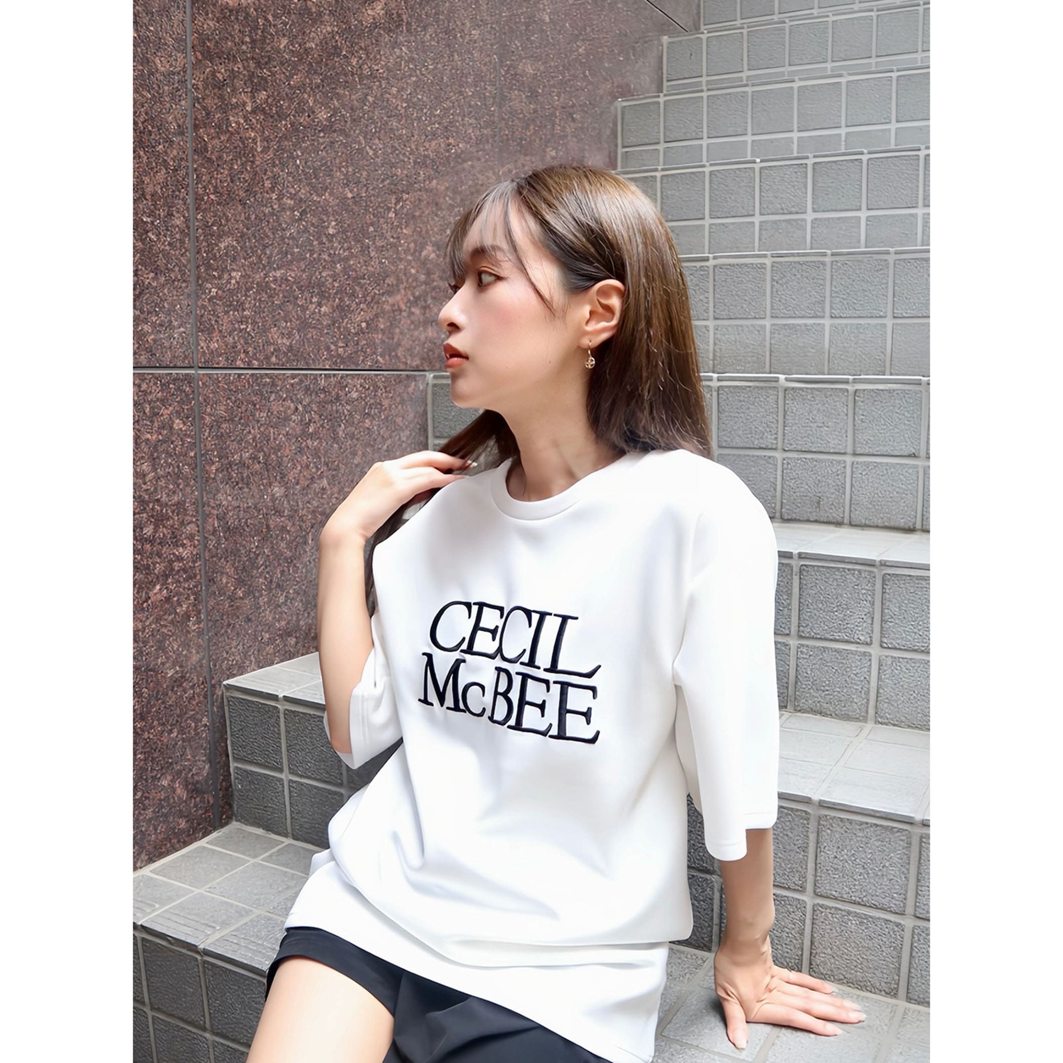 ダンボールニットロゴTシャツ