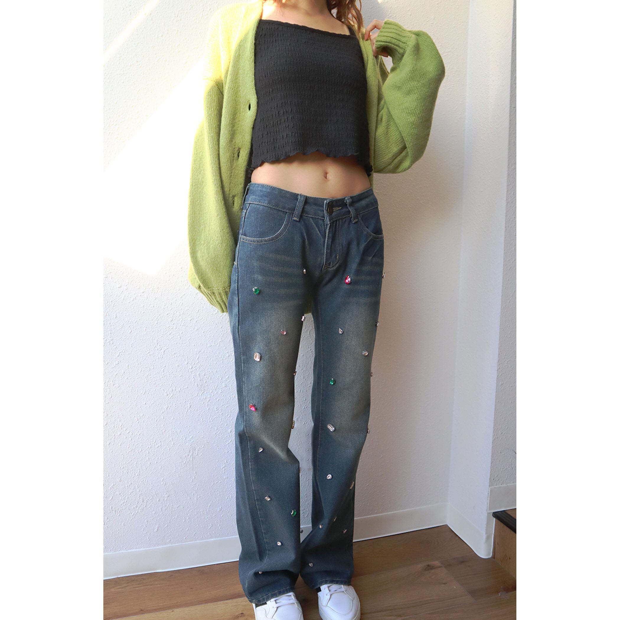 ビジュー付きデニムパンツ