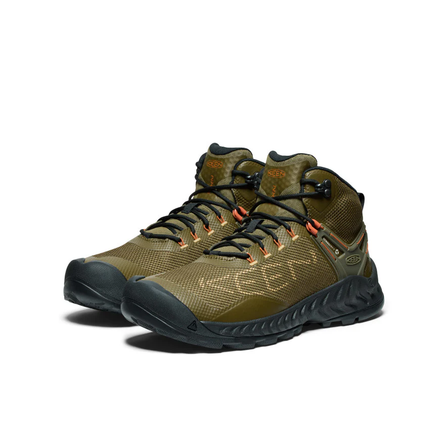 メンズ ネクシス エヴォ ミッド ウォータープルーフ 防水ハイキングシューズ | Dark Olive/Gold Flame