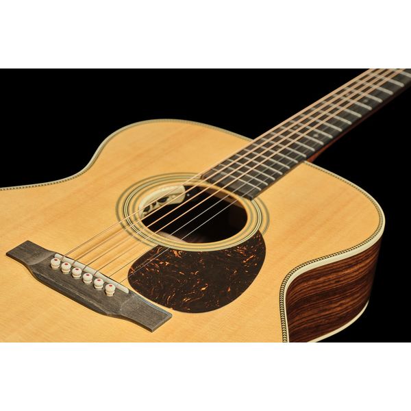 Martin Guitar OM28E LRB